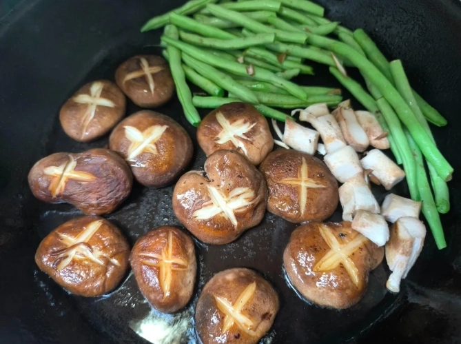 素食料理,鹽麴,純素,純素料理,四季豆,香菇